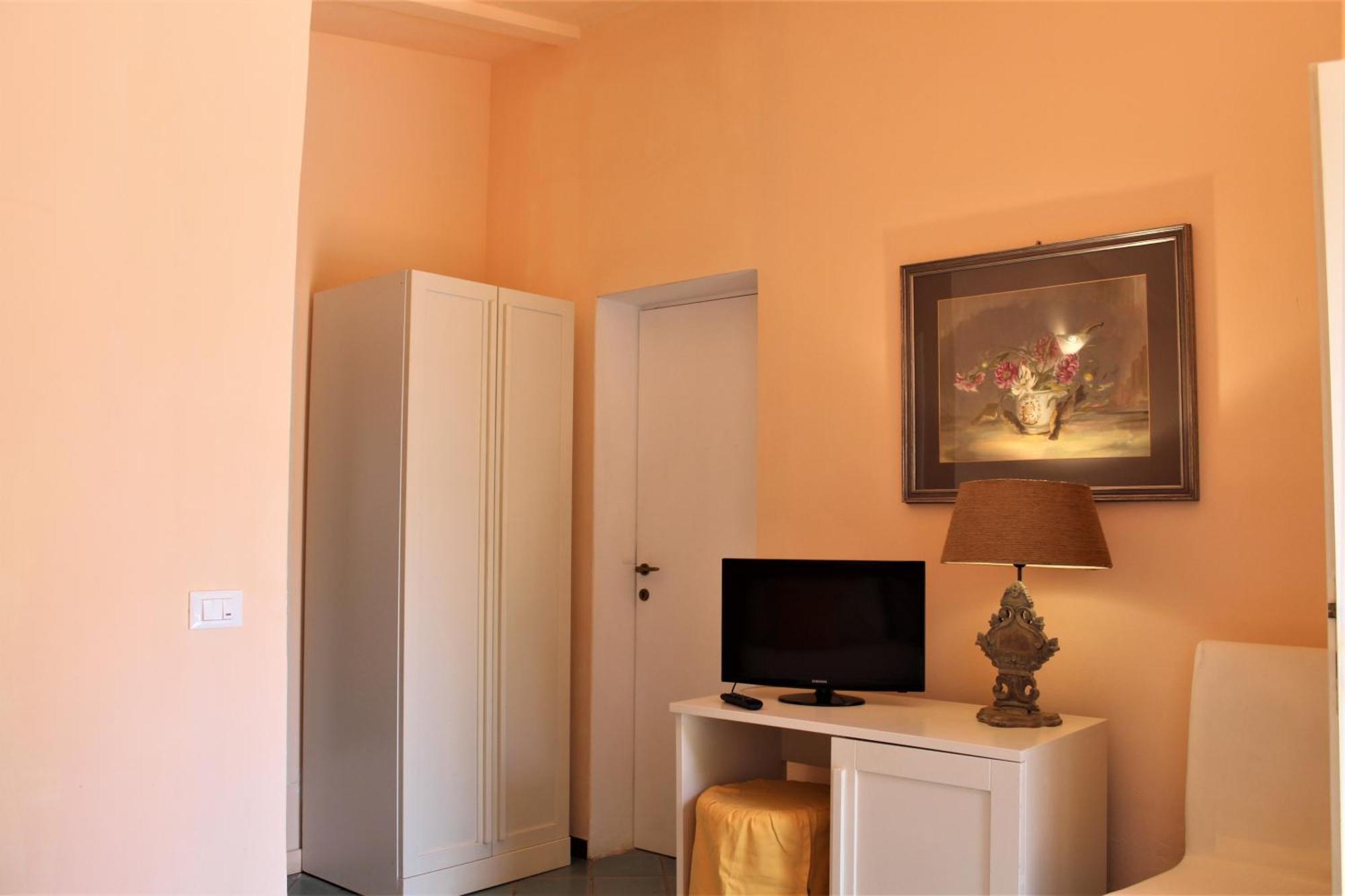 Residence Les Oliviers Porto Azzurro Exterior photo